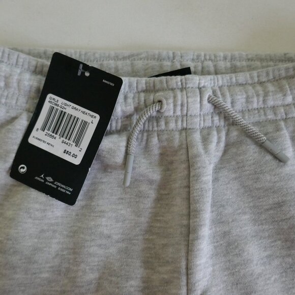 NWT Jordan jumpman girls cargo pocket sweatpants joggers light gray size L - Picture 7 of 8
